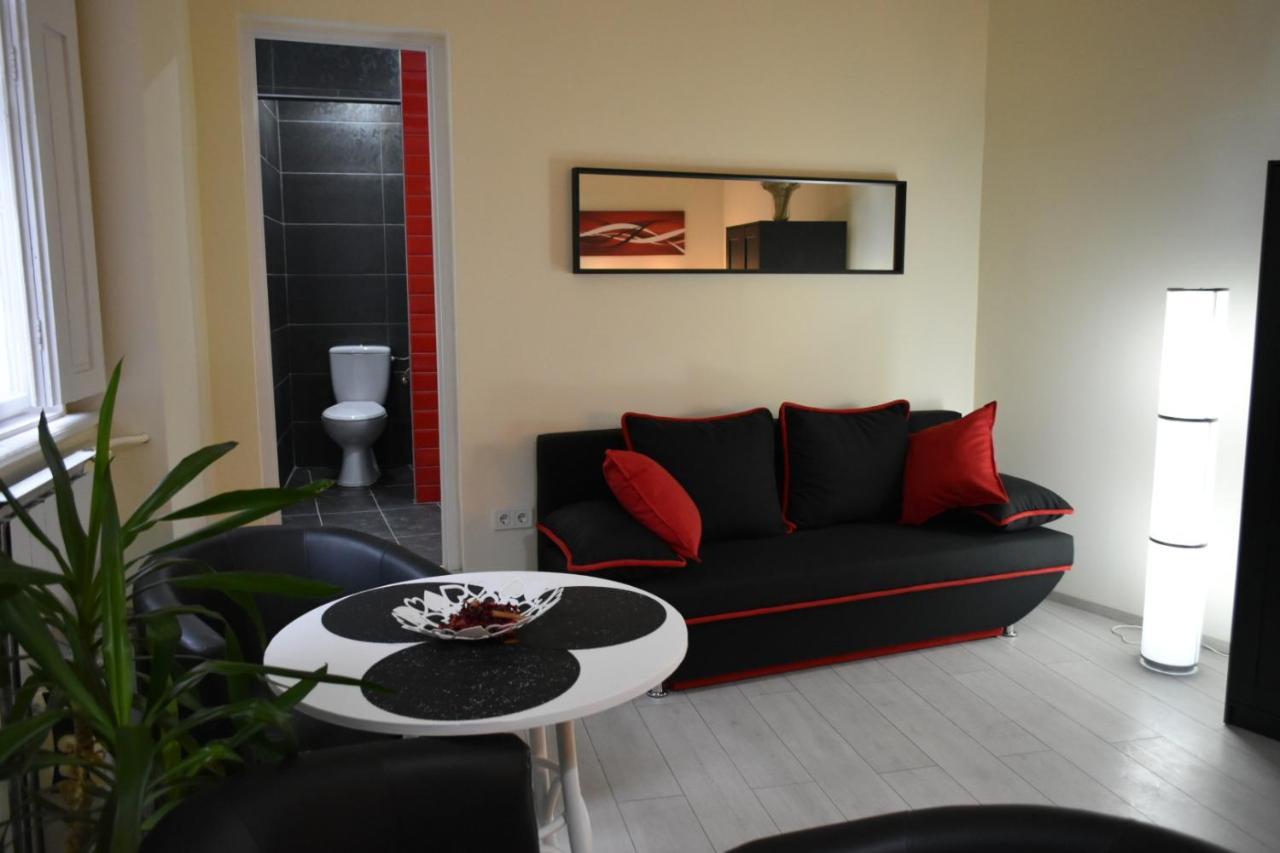 Foter Apartmanhaz Сентендре Екстер'єр фото